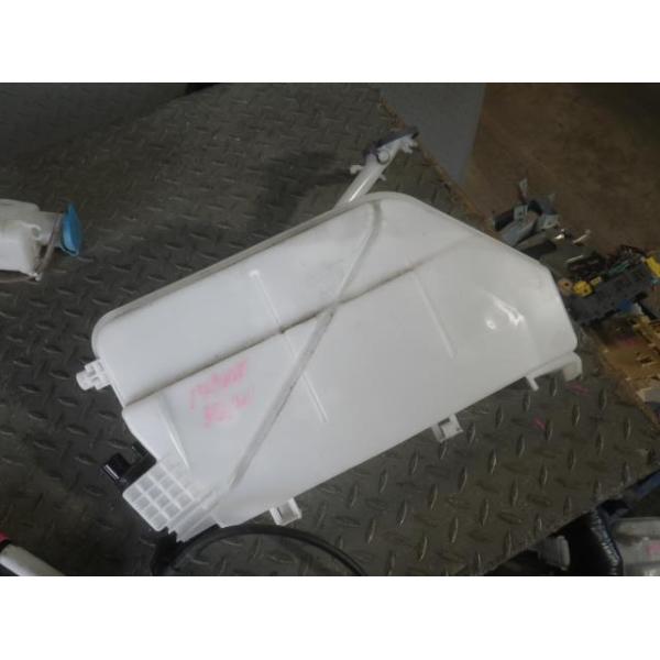 日産（NISSAN） 【KAP】149005 デイズ B21W ウォッシャータンク : 小屋