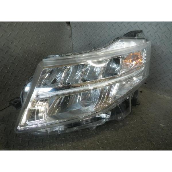 トール（ダイハツ） 【KAP】151995 トール M900S 左ヘッドライト/純正