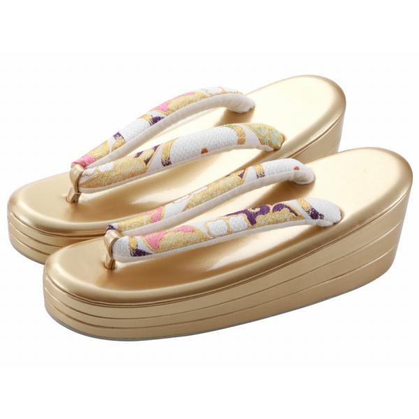 商品情報新品振袖用の草履単品です。※訳説明：台にスレ・キズがございます。こちらは訳あり商品です。（交換・返品不可とさせて頂いておりますのでご了承下さいませ。）草履の履き方：小指とかかとは草履から出るのが普通です。草履は、かかとを多少出して履...