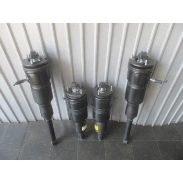4173 【即決】 DAA-UVF46 レクサス LS600  エアサス ショック 1台分 純正 中期 平成22年6月 【未テスト】 【直接引取り不可】