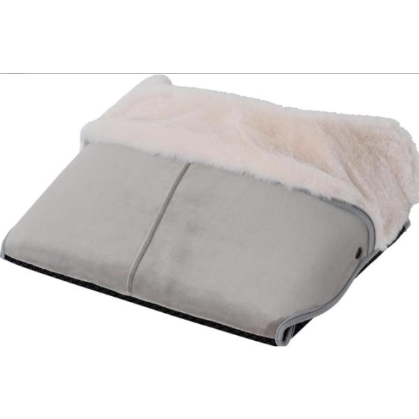 折りたたみフットパネルヒーター アッシュグレー 足先 静音 コンパクト 温度調節 インテリア ラクラク収納 オートオフ あったかグッズ 寒さ対策 LCAWA002ふわふわのファーをあしらい、見た目から温かい折りたたみフットパネルヒーター。軽...