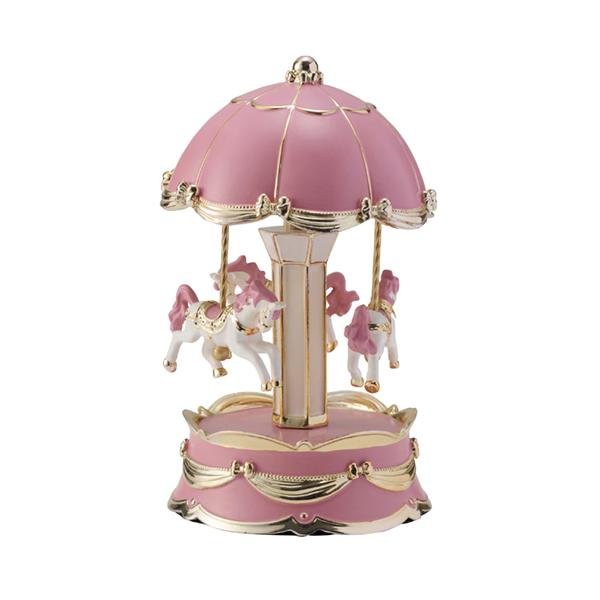 ★サイズ：Φ9.7cm x 高さ16cm★材質：ポリレジン★電源：ボタン型電池(LR44) x 3個使用（電池は別売りです）★曲目は 「星に願いを」です。★屋根部分が巻きねじになっており、ネジを巻くとオルゴールの音色に合わせて馬と屋根部分が...