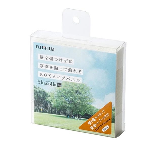 FUJIFILM（フジフイルム） フォトスタンド　ましかく８９ ShacollaBox マシカク89 WH ホワイト・ShacollaBox（シャコラボックス） ましかくサイズ（89×89mm）　ホワイト・写真を貼って、飾れるフォトパネル！...