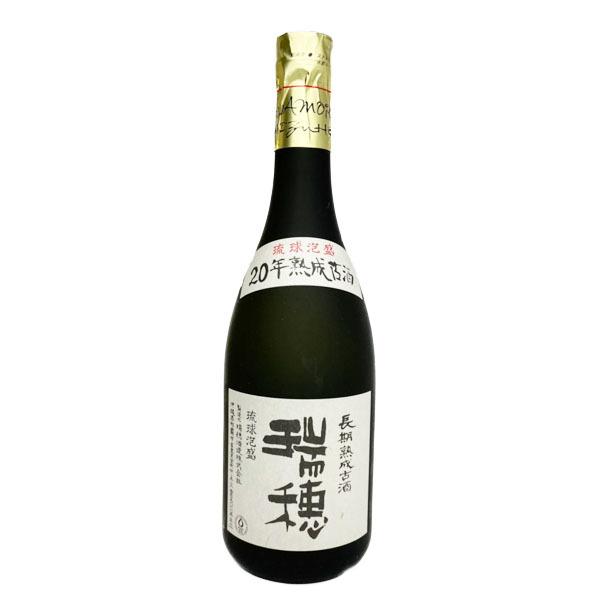 泡盛 熟成20年 古酒 スーパーロイヤル 木箱付 30度 720ml 瑞穂 泡盛 熟成20年 古酒 スーパーロイヤル 木箱付 30度 720ml 瑞穂