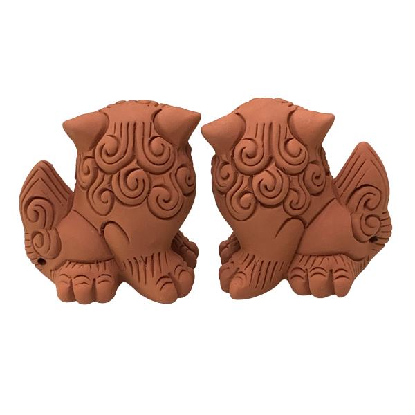 シーサー(素焼き)／沖縄／美品／魔除け／厄除け／御守り／置物／陶器 シーサー 御守り 魔除け 厄除け 笑顔 陶器 素焼き 花シーサー