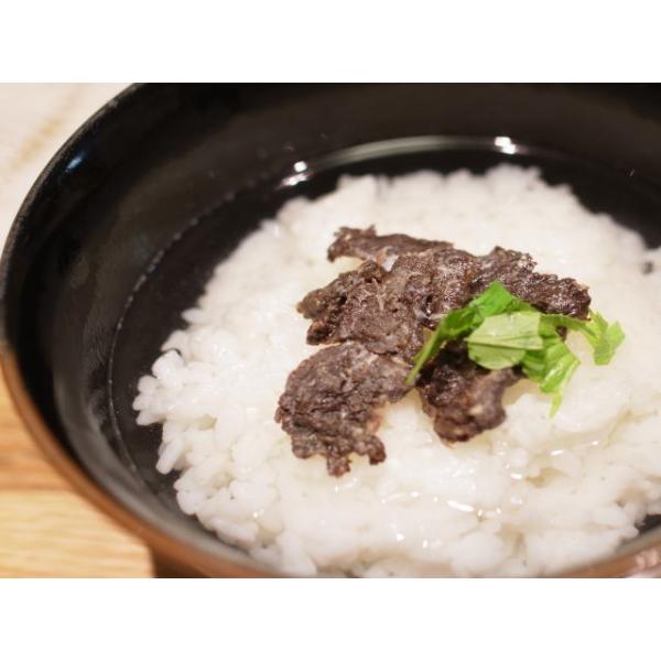 日野商店 鯨塩赤肉 100g ブロック 3058 : くじら・鯨肉専門 日野商店 鯨塩赤肉 100g ブロック 3058 : くじら・鯨肉専門