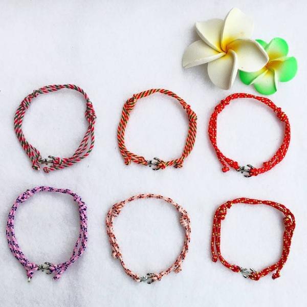 メール便対応可 ミサンガ ブレスレット アンクレット イカリ 錨 マリン 赤系６色 アジアン バリ バリ雑貨 アジア雑貨 アクセサリー