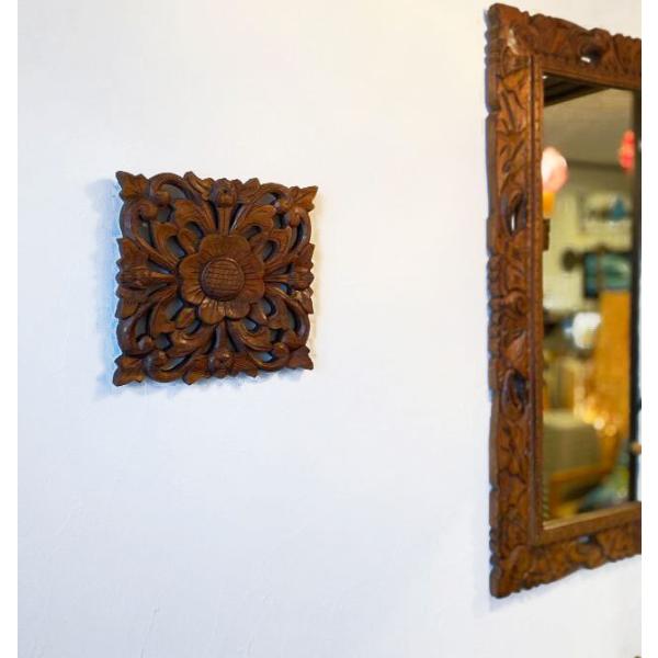 バリ島製 木彫り レリーフ 花柄 20×20cm 木製 彫刻 インテリア 花 バリ