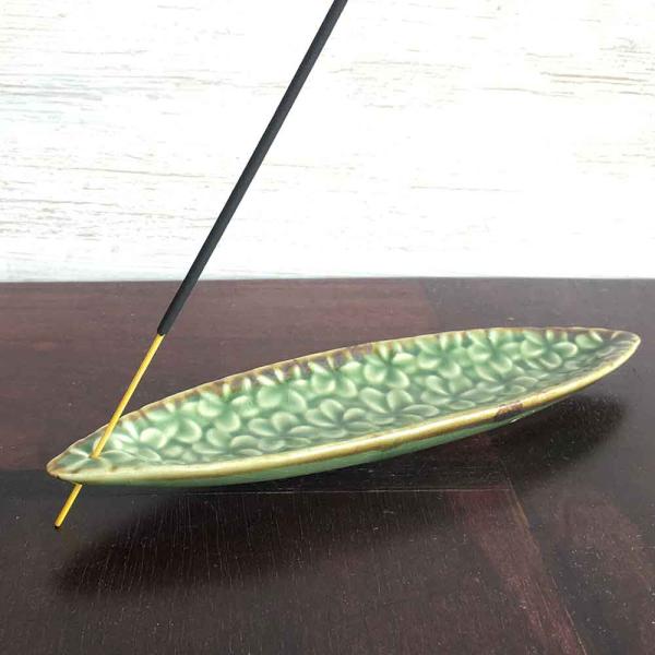 お香立て プルメリア柄 陶器 舟型  W18.5cm 緑 バリ島製 アジアン 雑貨 インテリア オブジェ 置物