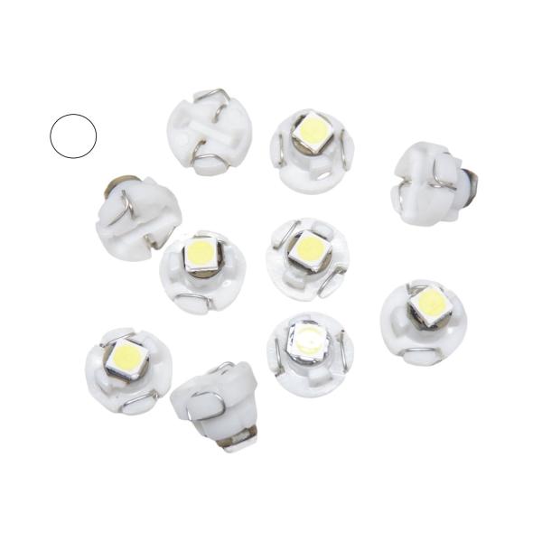 単価は1個あたりです。※12V車用です。車種や取り付け場所によっては瞬間的な突入電流でLEDが破損することがありますのでその場合はサージ対策を施してください。 ※極性がありますので点灯しない場合は逆向きに入れてください。(逆向きのまま電圧を...