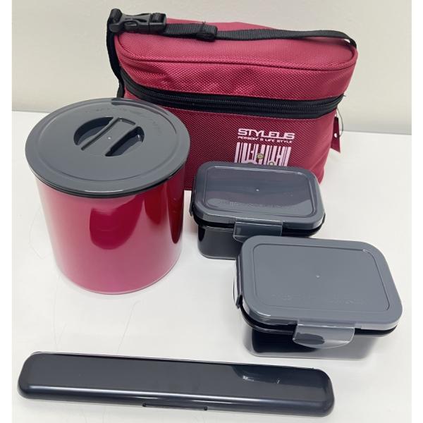 商品ページに表示されている送料ですが、まとめ買い、別な商品との買い合わせの場合でも、追加送料がかかることはございません。【ご飯容器は保冷・保温対応】【ご飯・おかず容器は、フタを外して電子レンジ対応】【ふりかけなどがスマートに収まるメッシュポ...