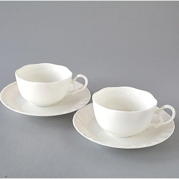 【新品】ボーンチャイナ製のカップ（２個セット） コーヒーカップ ソーサー 2客 ボーンチャイナ 紅茶兼用 ウェーブ