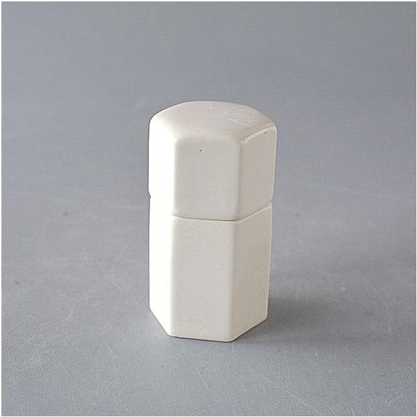 約φ4cm×高さ8ｃｍ陶磁器国産品電子レンジ可・食洗器OK