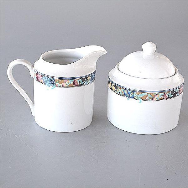 ○シュガーポット　φ9.6×H11cm    クリーマー　底面φ7.6×H9.8ｃｍ　○シュガーポット　300ｃｃ　クリーマー　200cc○磁器○国産品○食洗機・電子レンジOK