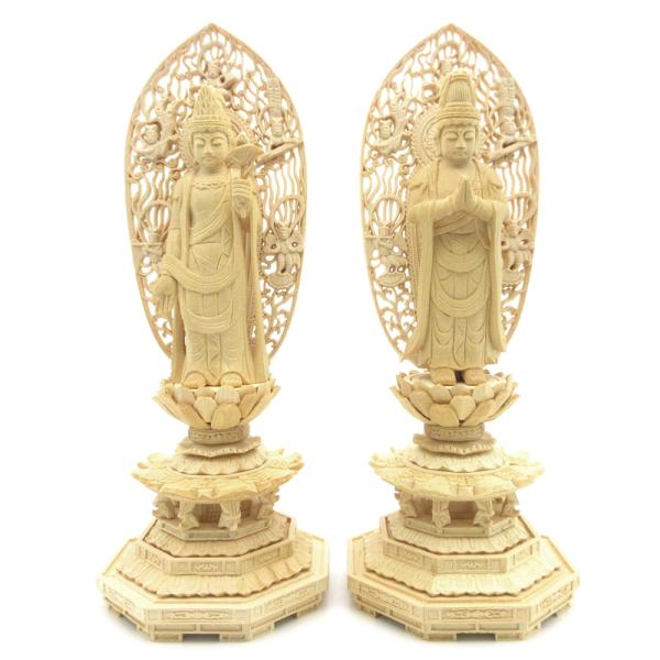 【工場直販のため低価格にて提供】【総高約40cm、台幅約14cm、台奥行き約14cm】　観音・勢至菩薩（阿弥陀三尊）阿弥陀如来三尊とは三尊様式で左右の脇侍は一般に左側に観音菩薩、右側に勢至菩薩を配置する。来迎の弥陀三尊では観音菩薩が往生人が...