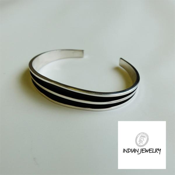 インディアンジュエリー/ナバホ族/TOM HAWK/トムホーク/STERLING