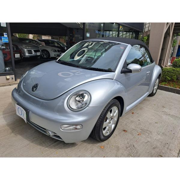 【支払総額2,750,000円】【ローン最低月額30,900円〜】中古車 フォルクスワーゲン ニュービートルカブリオレ 黒革シート 走行5.700キロ クルコン