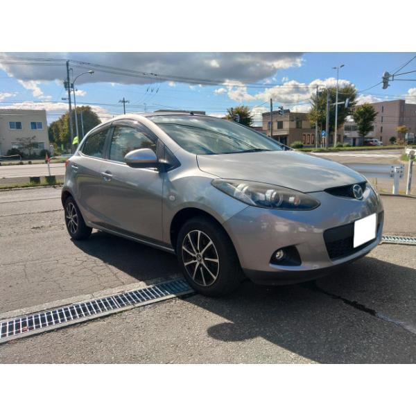 〈支払総額 表示車両AAA〉1.3 13C-V HIDエディション/マツダ/デミオ/ナビ/TV/ATH.22(2010)年/57,800km/別途有料保証あり◆装備パワーステアリング/パワーウインドウ/ナビ/エアコン/テレビ(地デジ)/AB...