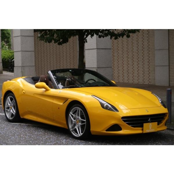 中古車 フェラーリ カリフォルニアT 左H ディーラー車 ワンオーナー