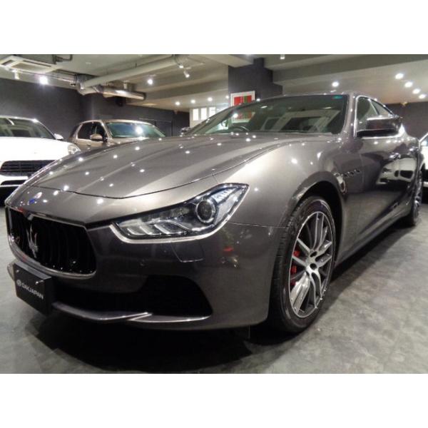 【支払総額2,360,000円】中古車 マセラティ ギブリ 3.0V6ツインターボエンジン8速パドル