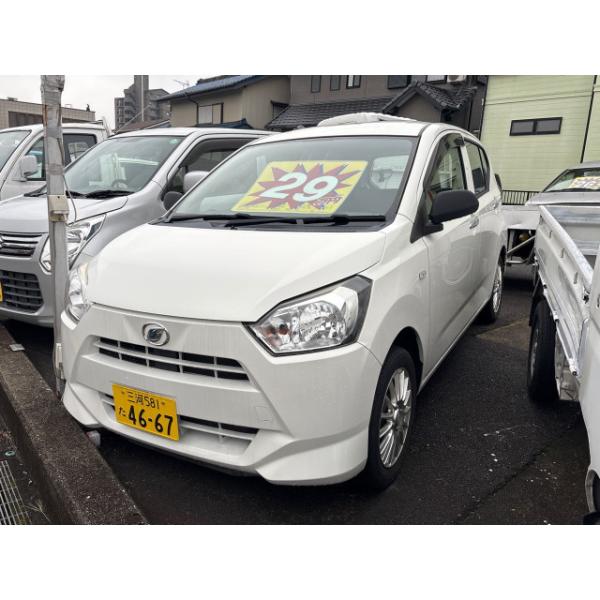〈支払総額 表示車両AAA〉B/ダイハツ/ミライースH.29(2017)年/117,400km◆装備パワーステアリング/パワーウインドウ/エアコン/ABS/横滑り防止装置/集中ドアロック/盗難防止装置◆外装◆内装◆車歴携帯版、スマホ版では全...