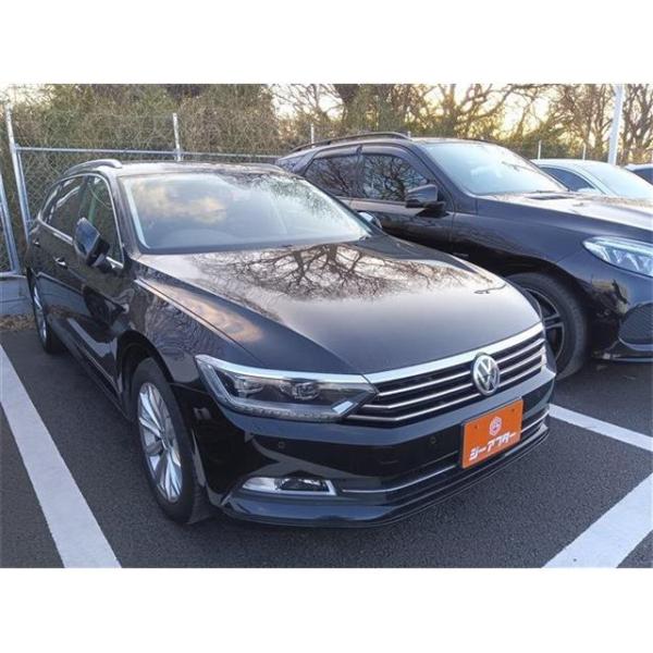 【支払総額898,000円】中古車 フォルクスワーゲン パサートヴァリアント 禁煙車 純正ナビ バックカメラ