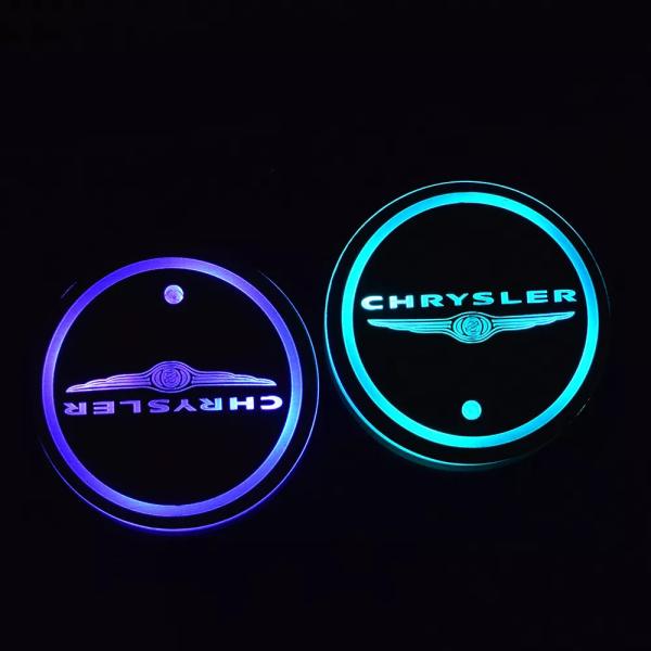 クライスラー300c 200 300パシフィカセブリングデルタptクルーザー車 ロゴ7色発光カップパッドLEDホルダーライトコースターボトル