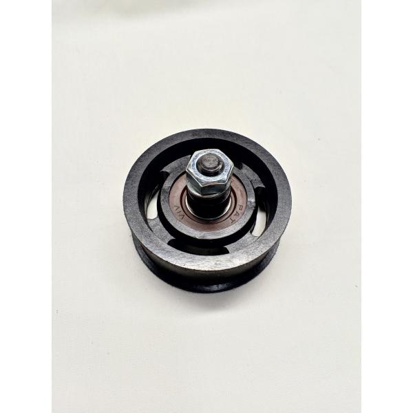 材質・仕上げ・プーリー　　　　： ガラス繊維入りナイロン6・ベアリング　　　： スチール・ナット・バネ座金： スチ−ル（三価クロメ−ト処理）　　・軸　　　　　　　： スチ−ル（黒染）