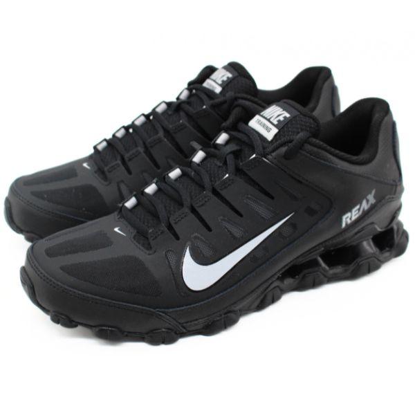 NIKE（ナイキ） スニーカー メンズ 黒 ブラック クッション ランニング