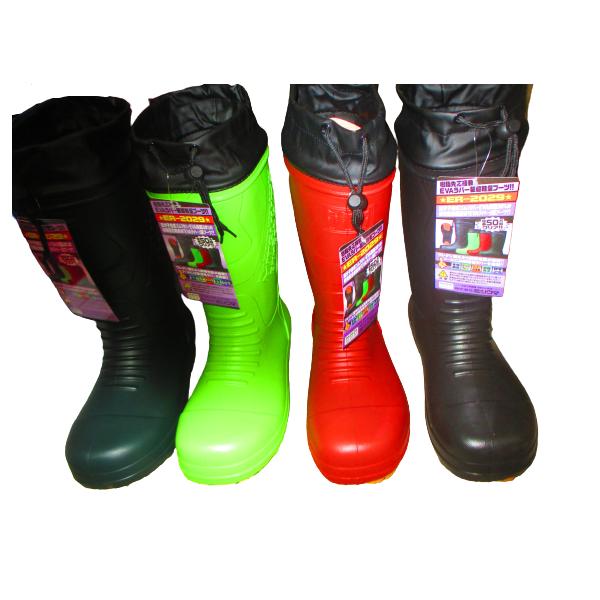 驚異的な軽量化と柔軟性を両立！高分子合成ゴム70％+EVA樹脂30％の特殊配合新素材「EVAラバー」製EVAの特徴である、軽くソフトな風合いとラバーの優れた屈曲性を併せ持ち、樹脂製の軽量先芯と防滑性ラバーも搭載ウレタン製裏布採用だから防寒性...