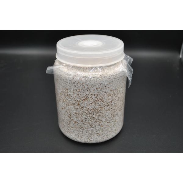 栄養価の高いブナ100％を使用しているので分解・消化が良く初心者の方からベテランまで安心して使用頂けます。雑菌や温度変化にも比較的強いので人気が高い菌糸です。・オガの樹種：ブナ・菌の種類：オオヒラタケ