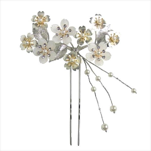 ブローチ◆象牙調 /大振り / バラ◆アイボリー 大正ロマン 帯留 根付 櫛 簪 かんざし 簪 和装 髪飾り 花しおり 蝶番型かんざし 桜尽くし 銀