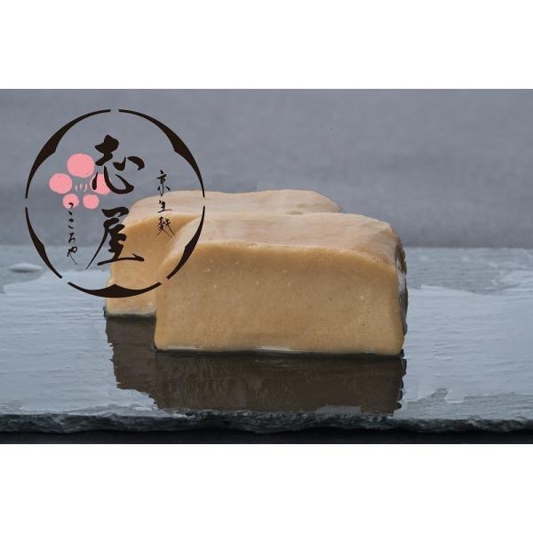 厳選した原材料を使用し、 「 香り」が良く「 風味」豊かな国産大豆使用の「きな粉」を練り込んでおります 。 「きな粉」の上品な「味わい」 「 風味」が、お口の中に広がります。【商品詳細】内容量：1本　サイズ：長―約２０cm・幅―約４cm・高...