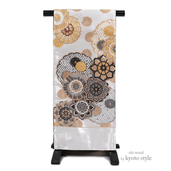 【袋帯 レンタル 】こちらは振袖や訪問着などに合わせていただく帯のレンタルになります。お着物は合わせる帯や小物でガラっと雰囲気が変わります。・着物はあるけど手持ちの帯といまいちしっくりこない、、・いつものイメージとは違う着こなしをしたい、、...