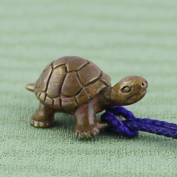 根付 黄銅製 豆亀 かめ カメ Buyee 日本代购平台 产品购物网站大全 Buyee一站式代购 Bot Online