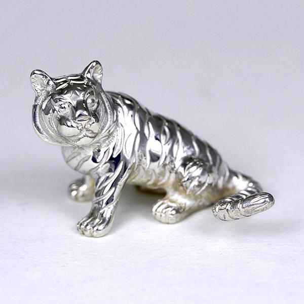 u xi␻jЁEՁEƂ@Ձ@