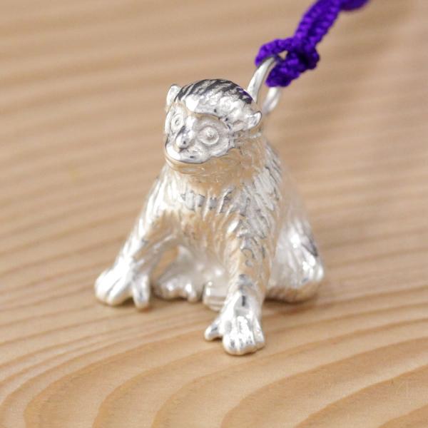 干支 根付（銀製）申・猿・さる・サル 子猿 座 : 京都工芸舎 Yahoo!店