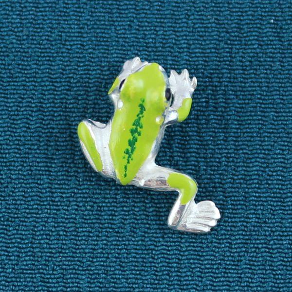 タックピン ラベルピン ブローチ 銀製 蛙 かえる カエル 足伸 豆 彩色 Gtp 18 2 京都工芸舎 Yahoo 店 通販 Yahoo ショッピング