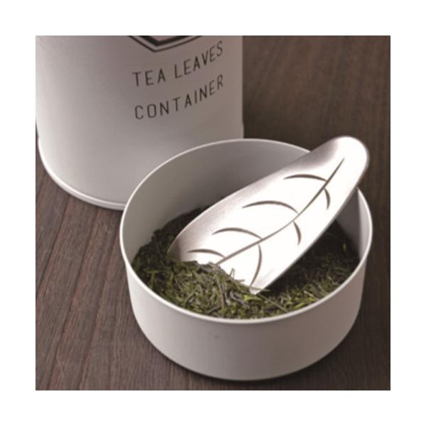 サイズ:約 3.5×8.3cm重量:約 25ｇ素材・材質：18−8ステンレス生産国：日本リーフモチーフの日本製のステンレスの茶さじ。茶葉をすくいやすく、8cm程のサイズなので茶筒の中に入れても邪魔になりません。