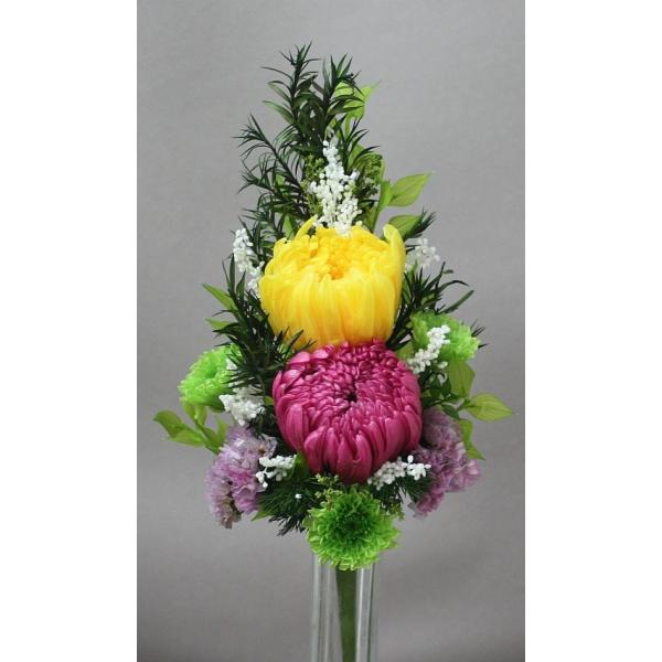 ★プリザーブドフラワー仏花(花器はついていません）★輪菊・小菊・スターチス・ソリダコ　他グリーン（葉）すべてプリザーブド使用です★サイズは約ですが高さ２０cm・横１3cmになります（お花の部分（グリーン（葉）もいれた）のサイズです）★疑問に...