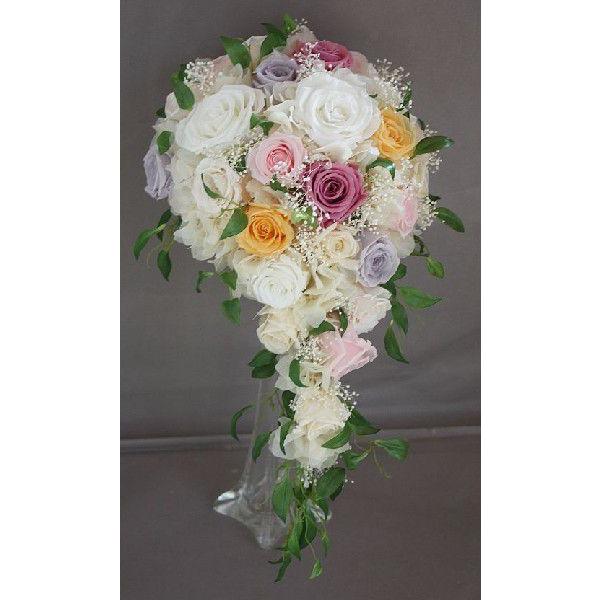 プリザーブドフラワー使用のブーケバラ・アジサイカスミソウはプリザーブド使用グリーンはアートのスマイラックス使用です