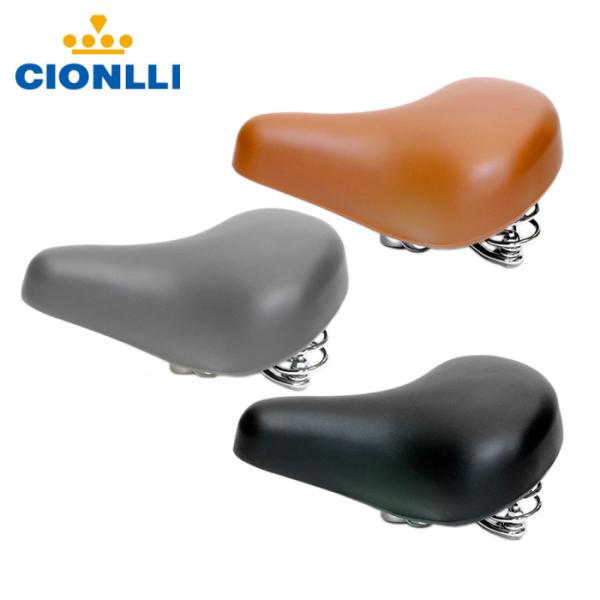 ●商品名：662 サドル●カラー：ブラウン、グレー、ブラック●メーカー：CIONLLI●素材：樹脂/スチール●重量：850g●サイズ：前後 250mm x 幅 210mm x 厚さ 85mm●特徴・長時間の乗車でも疲れにくい、厚手のクッショ...