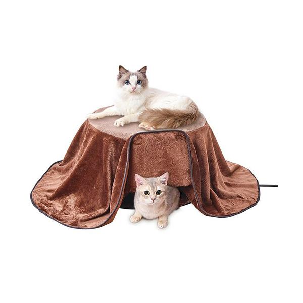 寒い冬をより快適に過ごす為の猫用の丸型電気こたつ。※猫に適した温度設定でゆっくり暖まるヒーターです。※猫の低温ヤケドにご注意ください。【仕様】■商品サイズ設置サイズ：約幅43×高さ28×奥行43（ｃｍ）[こたつ布団・マット無]コタツ布団：約...