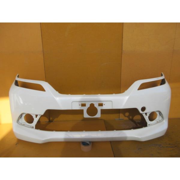 ソリオバンディッド(MA36S)用 純正フロントバンパー パールホワイト