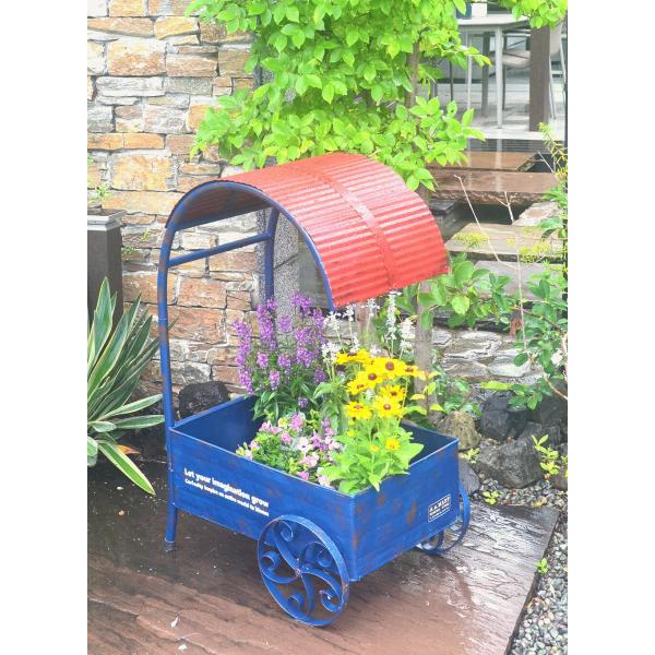 ★商品説明★ヨーロッパのレトロなウェアハウスのような見た目のカートプランター丸みを帯びた赤いルーフが特徴的！★商品詳細★約 W540×H810×D400mm規格■生産地：フィリピン■素材・成分：スチール注意事項■発送に関して北海道・沖縄・離...