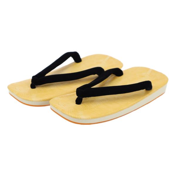 夏場、お祭り時期の必須アイテムです。地域の祭りや夏場の浴衣等にお勧め、イベント以外でも普段履きとしてもバッチリアメ底タイプで歩きやすく滑りにくいセッタ 黒花緒 軽装アメ底■素材　表　：ビニール　底　：スポンジ・ゴム　花緒：ハイミロン■カラー...