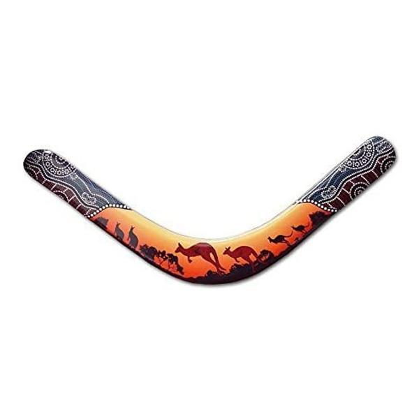 元オーストラリアのナショナルチャンピオンになったモデル！木製で、アボリジニがデザインしたカンガルーイラストのオーストラリアンなブーメラン！世界的にも有名なブーメランクラフターの1人、「ロジャーペリー」によってハンドメイドで作られた商品！英文...