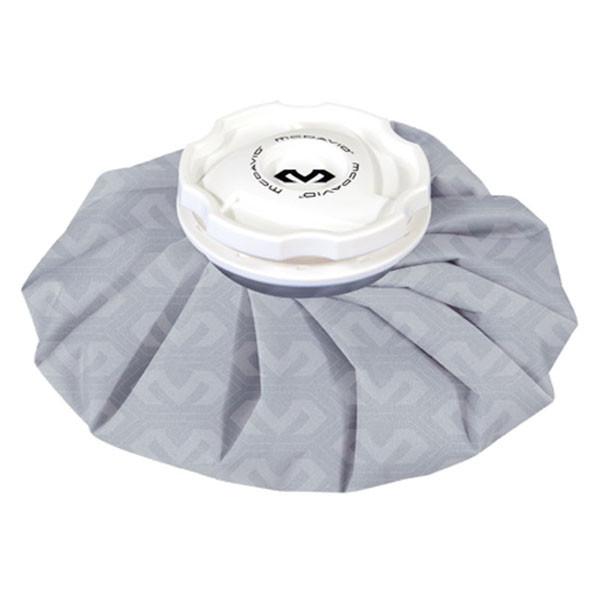 氷を入れて使用するスポーツ用氷のう。足首、ヒザ、首筋などを冷やしやすいサイズです。63mmの大口径で大型の氷も楽に入れられます。結露・水滴が生じにくい防湿加工。お湯を入れてホットバッグとしても利用可能（55℃まで）。マクダビッドのアイシング...