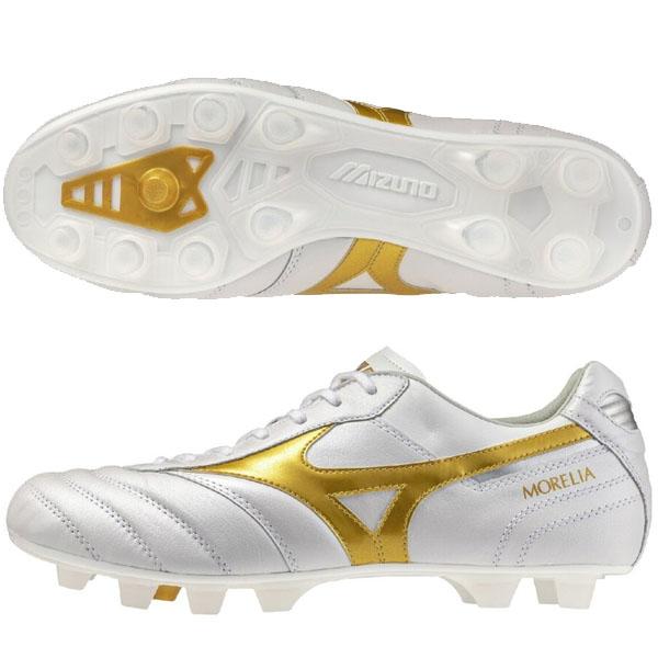 MORELIA誕生40周年を機にアップデートを施した、ショートタンモデル。天然皮革がもたらす唯一無二のフィット感。輝きの軌跡が、次の勝利を導く「BRIGHT GOLD PACK」限定カラー。アッパー前足部の裏材に採用している伸び止め材をより...