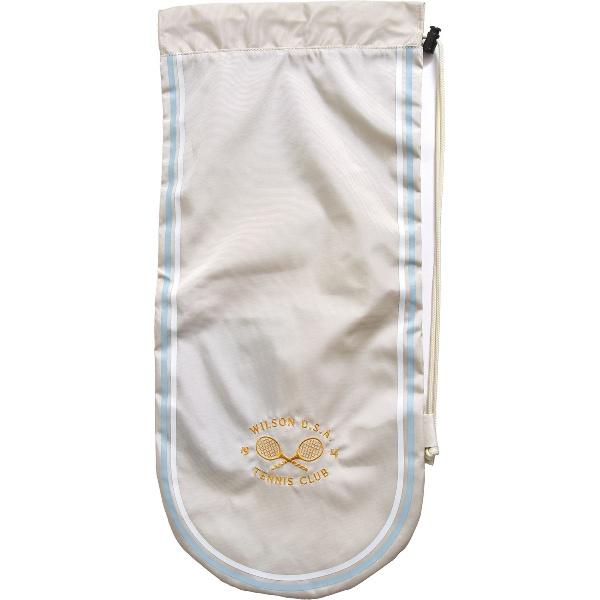 WILSONらしいクラシカルなデザインのソフトケース。デザイン性は勿論、耐久性の高い素材を使用し、サイドには小物を収納できるボール型のチャームを使用したジッパー付のポケットを用意し、高い実用性も実現。◯バッグポリエステル34×75cmラケッ...